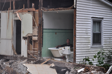 Robert Brown in tub. Photo by David Wineberg